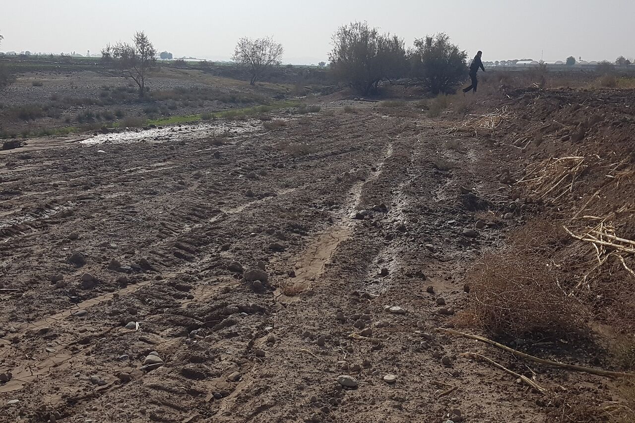  ۲ هزار مترمربع بستر نهر طبیعی طغان – خاوه ورامین رفع تصرف شد