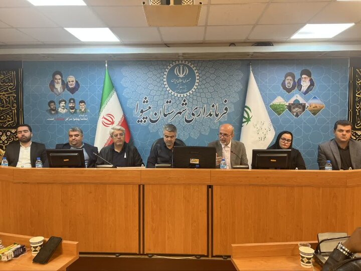 مدیرکل امور روستایی استانداری تهران بر بازیابی هویت روستایی تاکید کرد
